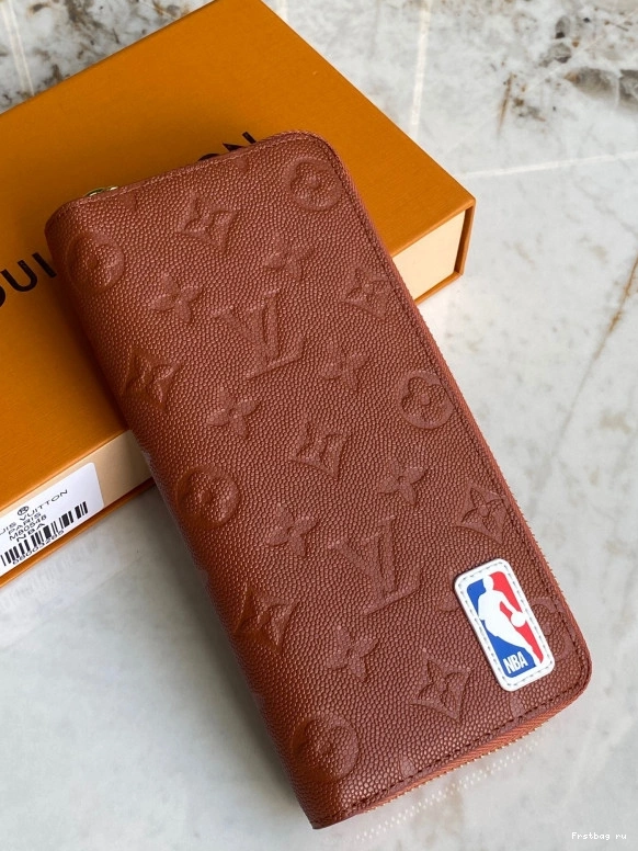 Frstbag ru VUITTON LVXNBA LOUIS WALLET ZIPPY 0724
